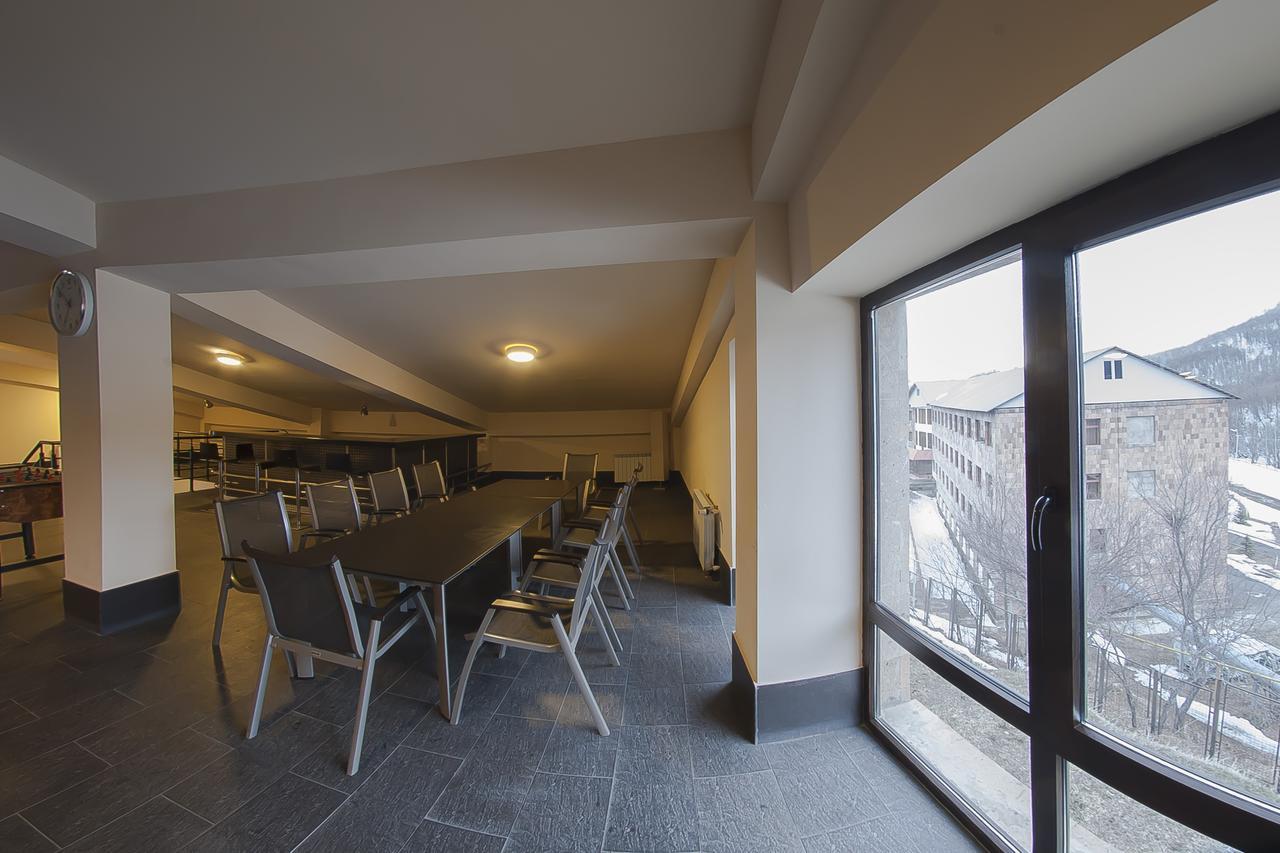 Teghenis Resort Țaghkadzor Exterior foto